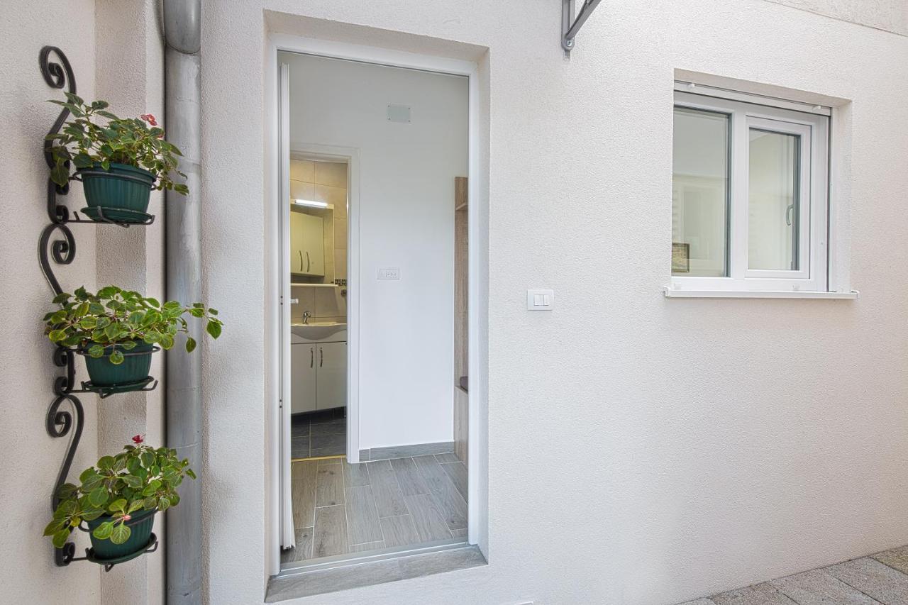 Apartment Bay Kotor